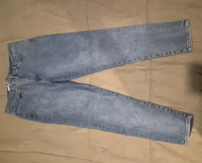 Jeans de mezclilla azul para mujer - miniatura 3