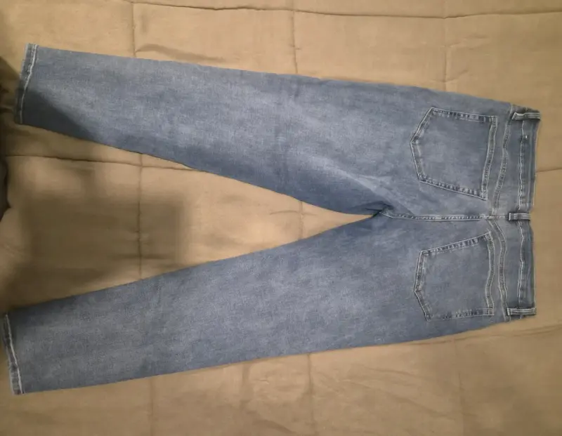 Jeans de mezclilla azul para mujer - 4