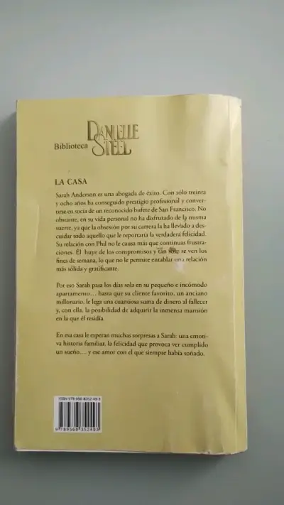 Libro 'La Casa' de Danielle Steel en buen estado - miniatura 2