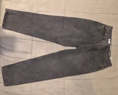Jeans negros para mujer - miniatura 3