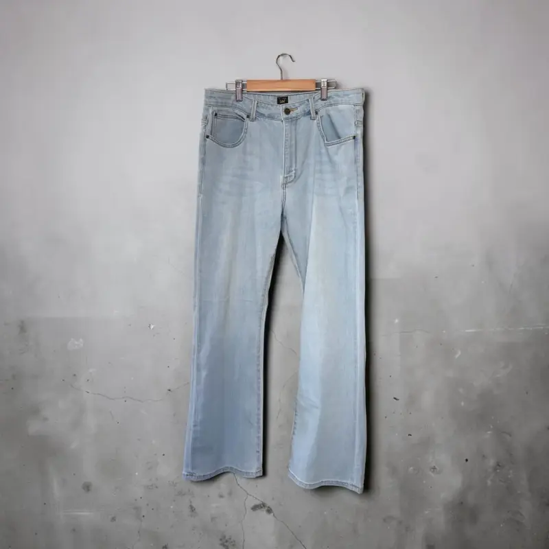 Jeans de mezclilla azul claro para mujer