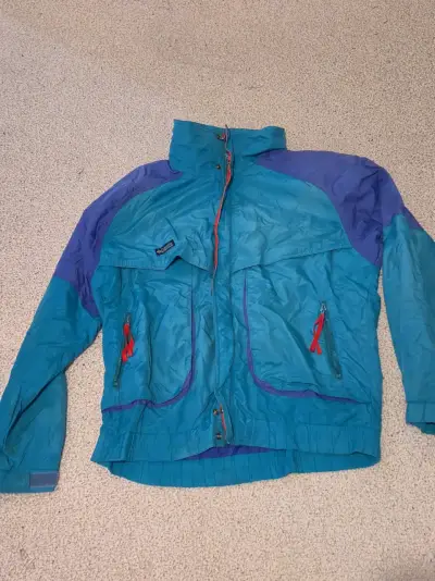Chaqueta Columbia deportiva azul y morada - miniatura 1