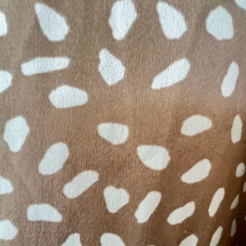 Blusa estampada beige Shein talla L - 5