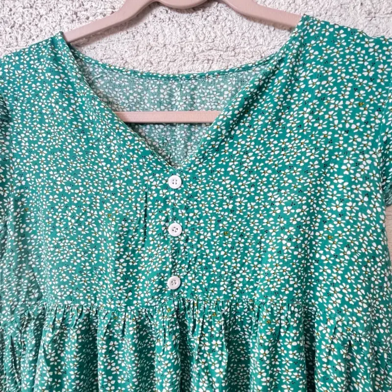 Blusa verde con estampado floral para mujer - 3