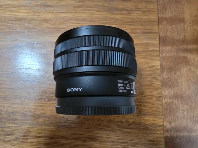 Cámara Sony Alpha 7C II con lente y accesorios - 4