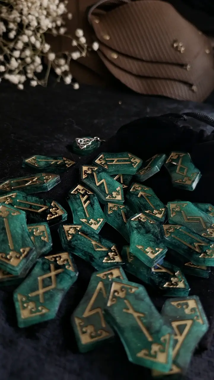 Set de runas vikingas con saquito de terciopelo - 3