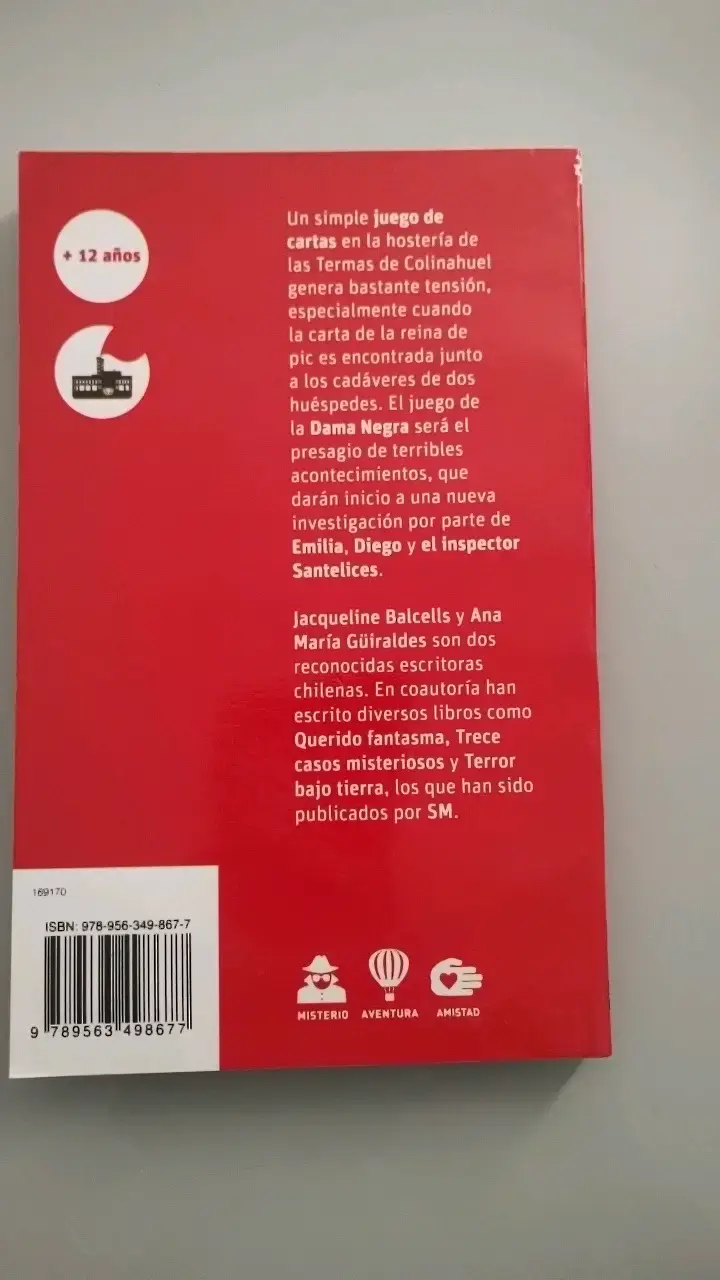 Libro Emilia y la Dama Negra de SM - 2
