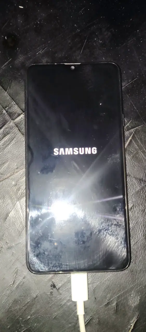 Samsung Galaxy A20s en buen estado - 1