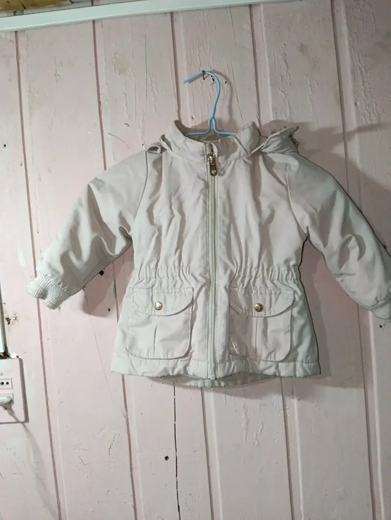 Abrigo de invierno para niña con capucha y forro de piel - 3