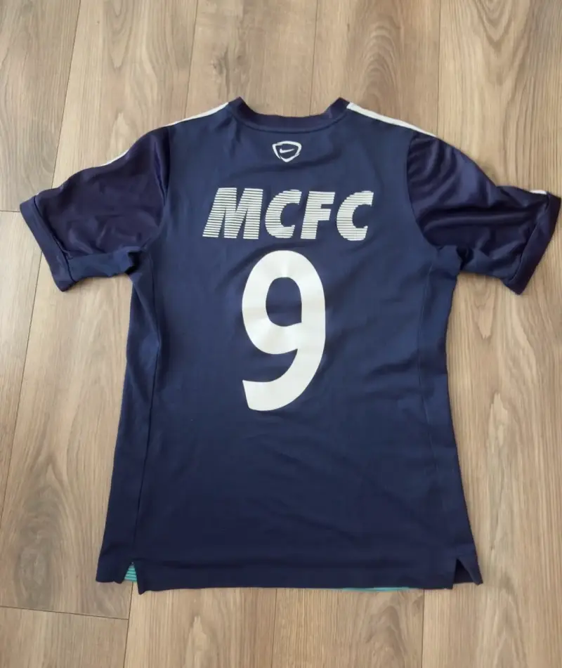 Camiseta deportiva Nike MCFC azul y verde - 2