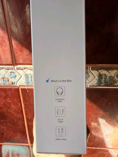 Audífonos Inalámbricos Soundcore Q20i con Cancelación de Ruido - miniatura 2