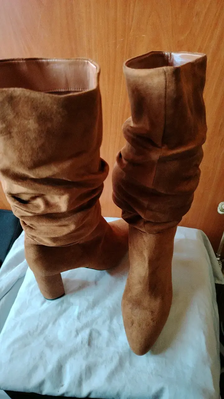 Botas altas de gamuza marrón para mujer - 3