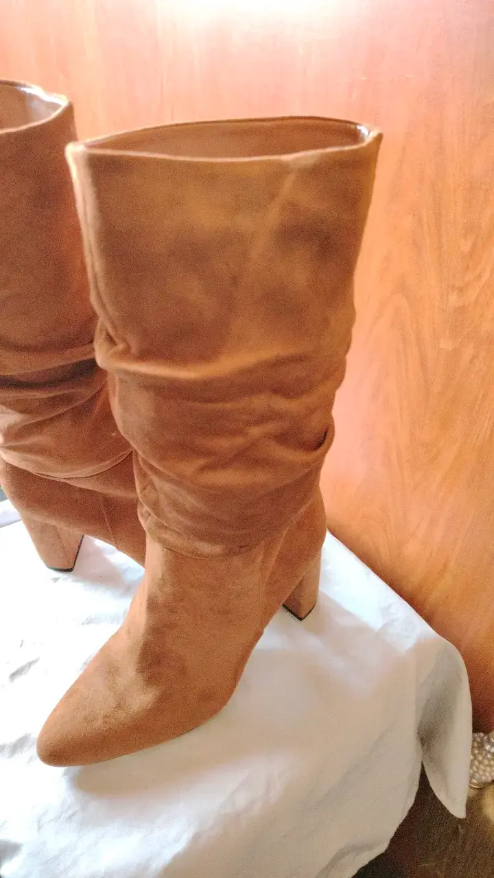 Botas altas de gamuza marrón para mujer - 4