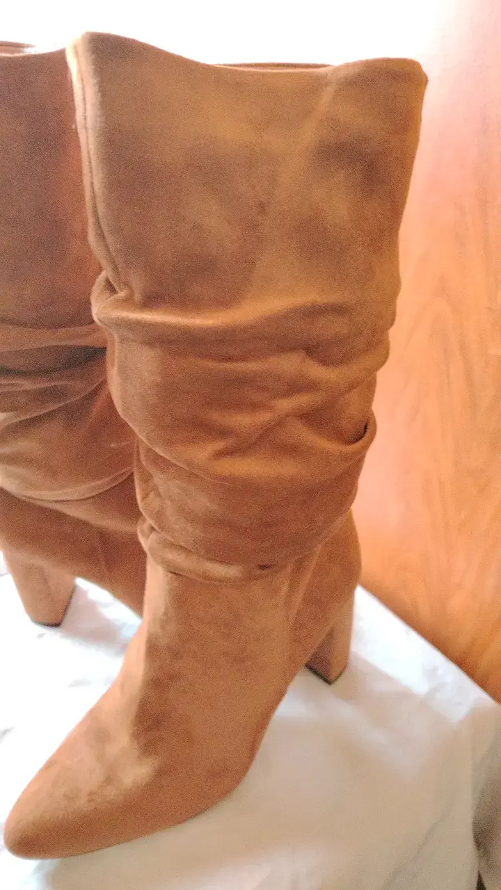 Botas altas de gamuza marrón para mujer - 5