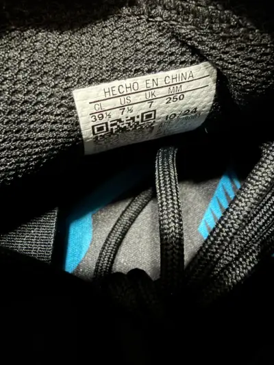 Zapatillas Adidas Anthony Edwards 1 Low Negras - miniatura 3