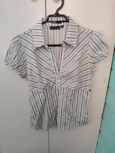 Blusa a rayas - miniatura 1