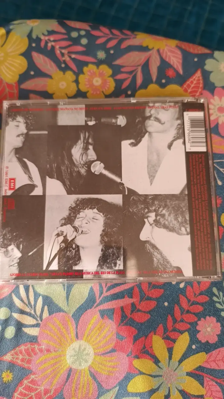 CD Tiempos Difíciles de Juan Carlos Baglietto - 2