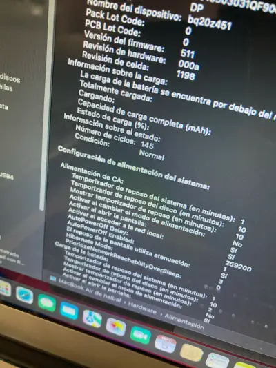 MacBook Air 11 inch 2015 con 250GB SSD y 4GB RAM - miniatura 4