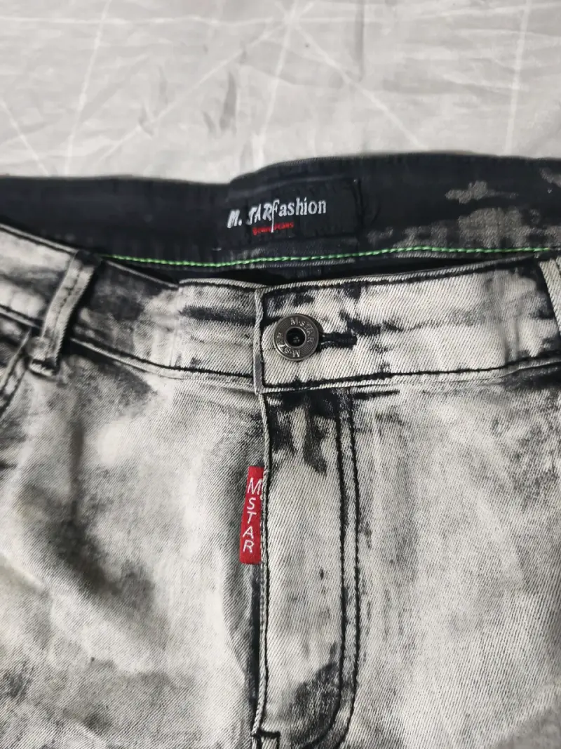 Bermudas de mezclilla desgastadas para hombre - 3