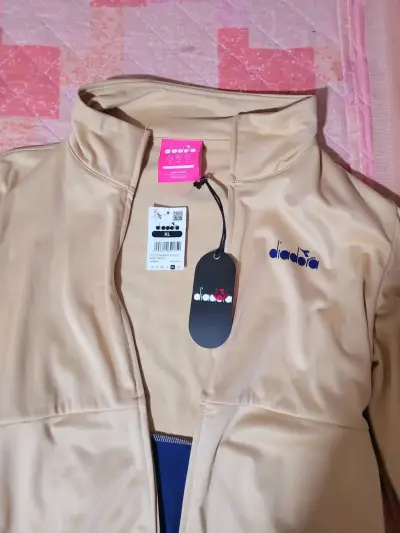 Conjunto deportivo Diadora beige y azul - miniatura 1