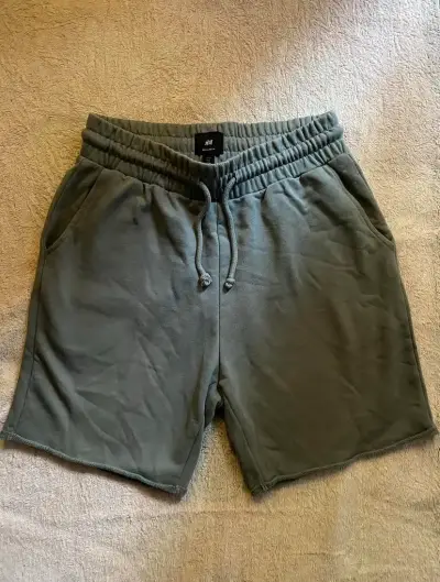 Short verde - miniatura 1