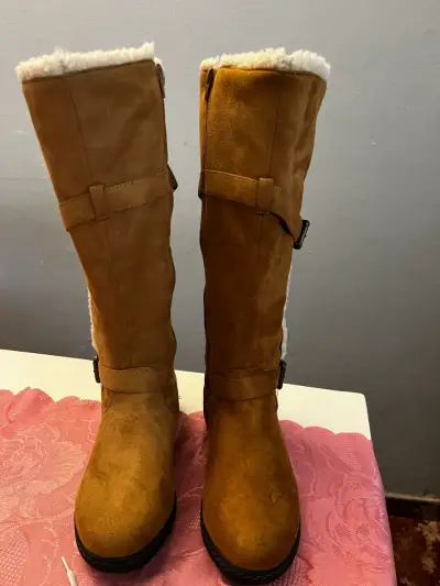 Botas de invierno para mujer color camel con forro interior - miniatura 4