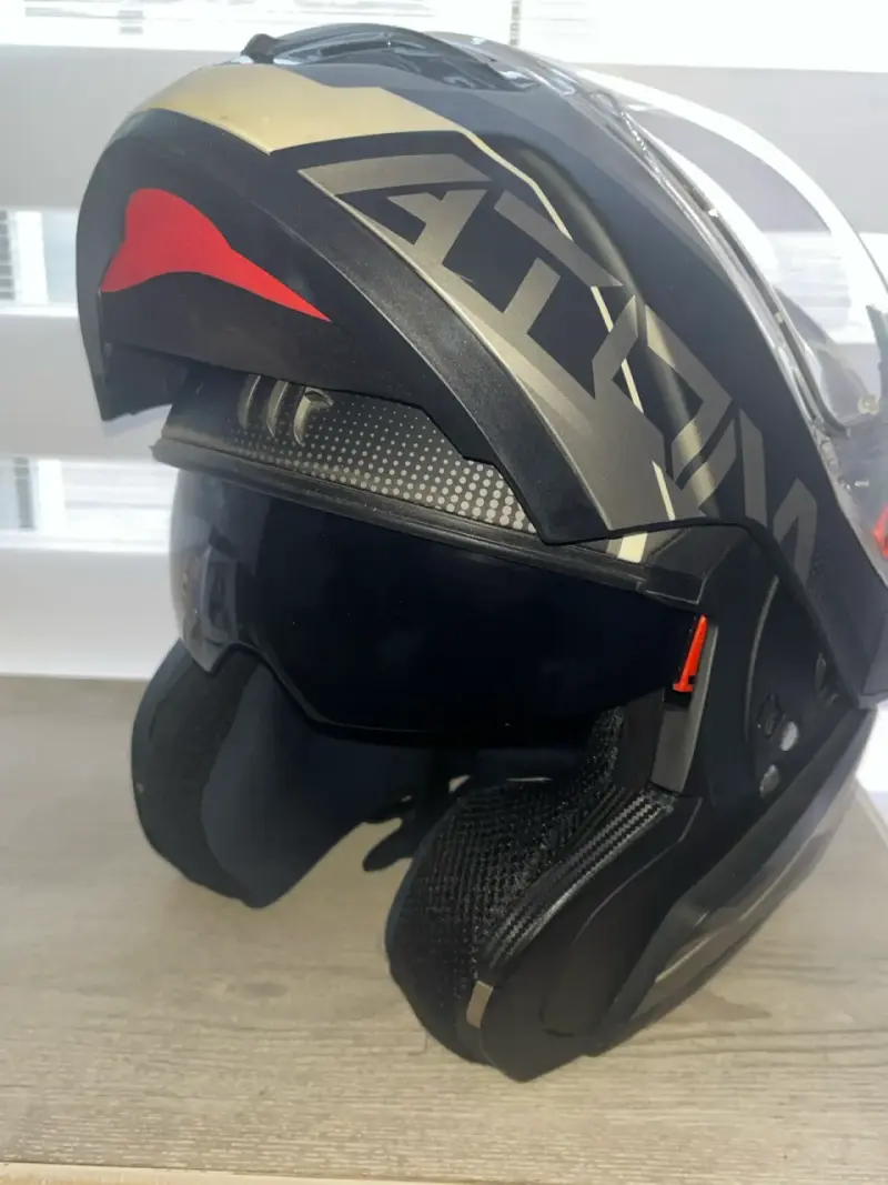 Casco moto abatible MT Atom - 4