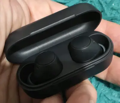 Audífonos Bluetooth Sony WF-C510 negros - miniatura 1