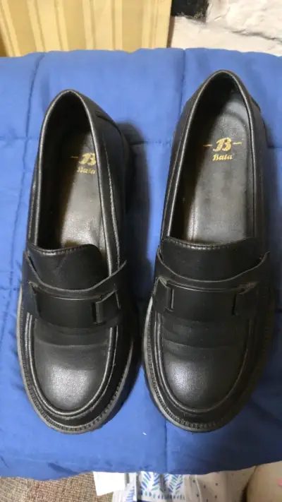 Mocasiones negros Bata para mujer - miniatura 1