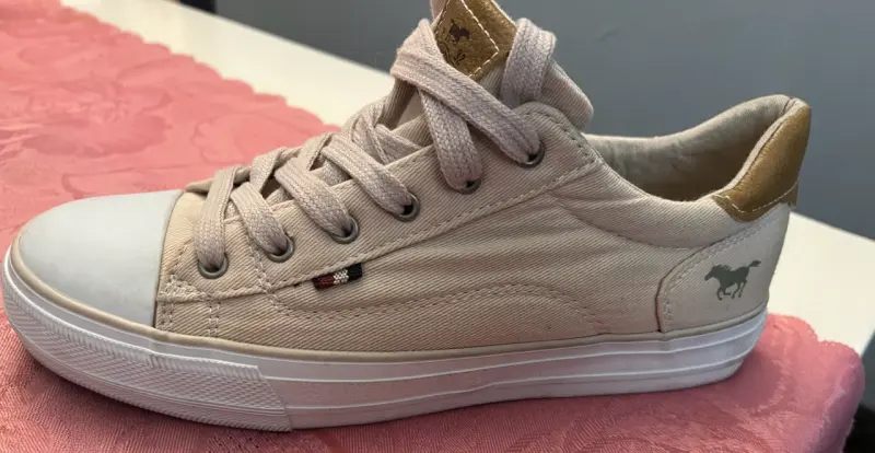 Zapatillas casuales beige Mustang para hombre - 2
