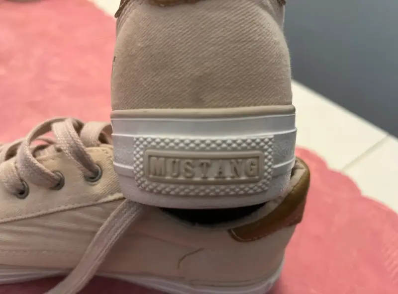 Zapatillas casuales beige Mustang para hombre - 6