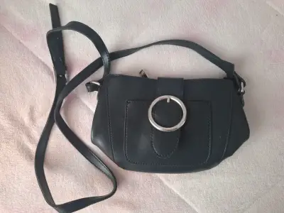 Cartera negra pequeña Amphora - miniatura 1