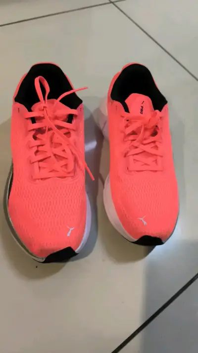 Zapatillas deportivas rosa Puma 38 - miniatura 2