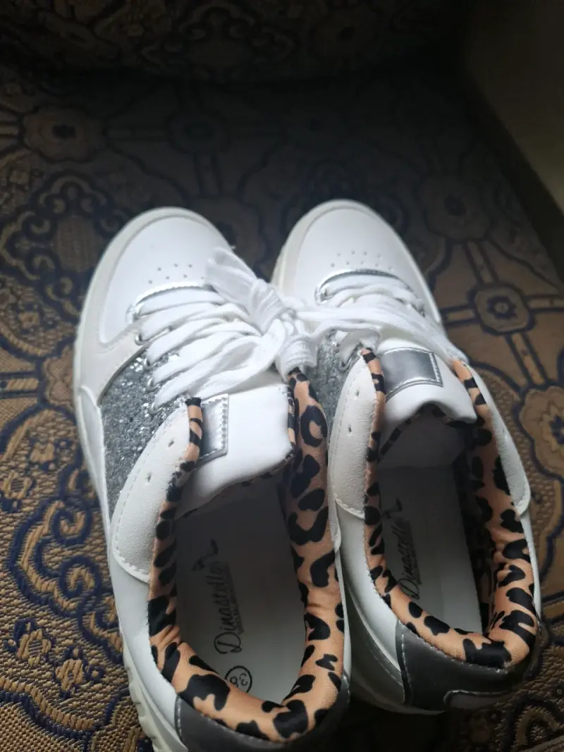 Zapatillas blancas nuevas, talla 38 - 5