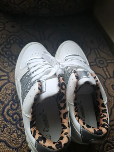 Zapatillas blancas nuevas, talla 38 - miniatura 5