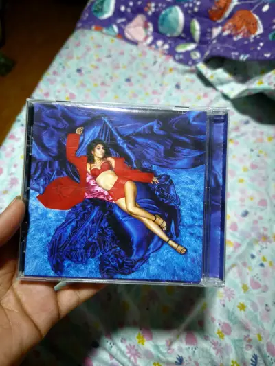 CD Álbum 'Isolation' de Kali Uchis - miniatura 2