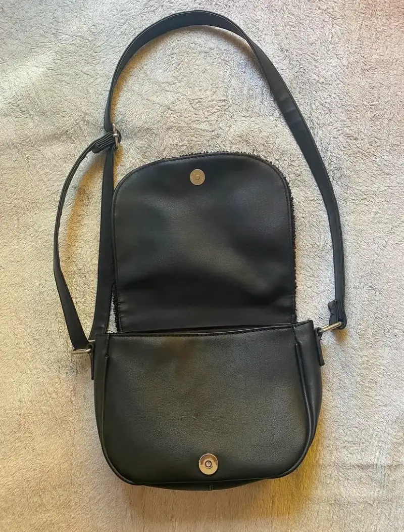Cartera negra - 3