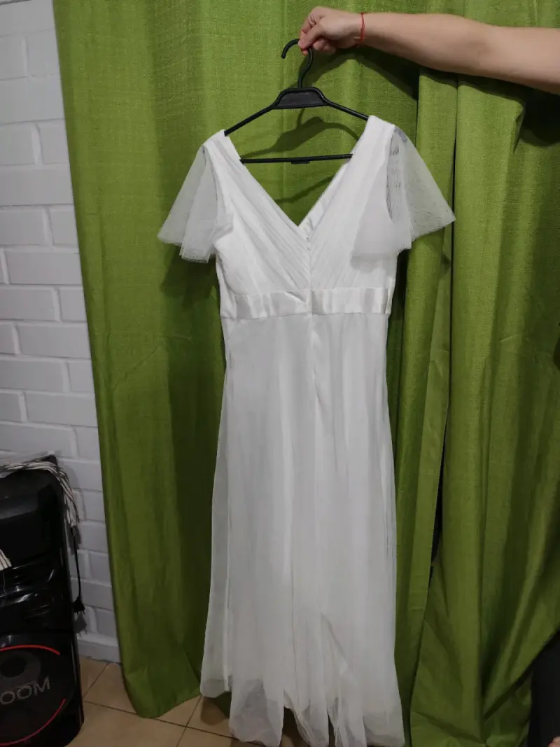 Vestido de novia con mangas de tul - 2