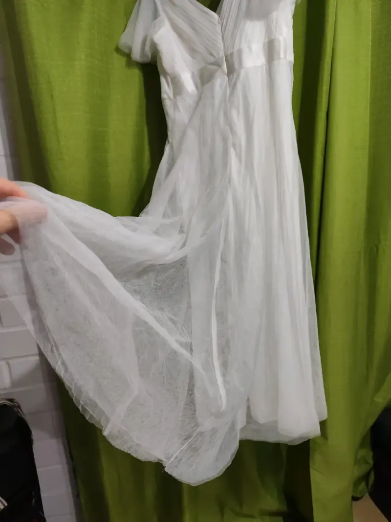 Vestido de novia con mangas de tul - 6