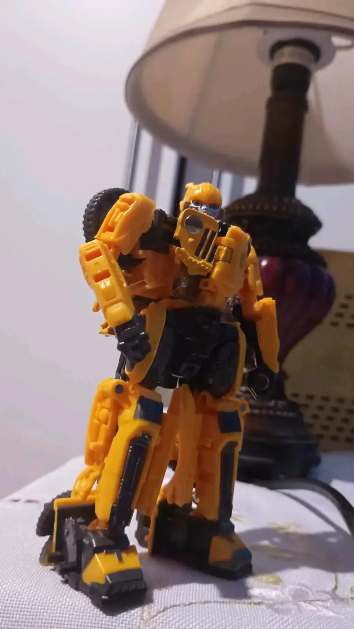 Figura de acción Transformer Bumblebee ss57 - 2