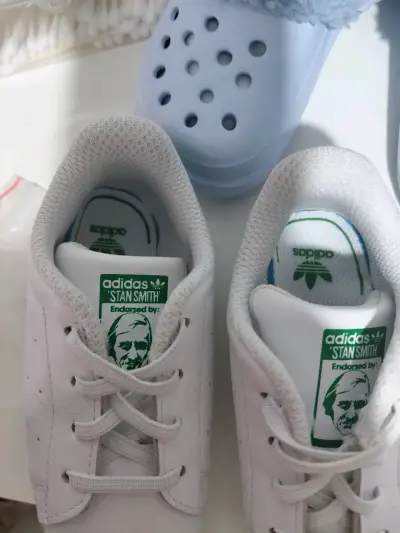 Zapatillas blancas Adidas Stan Smith para niños - miniatura 2