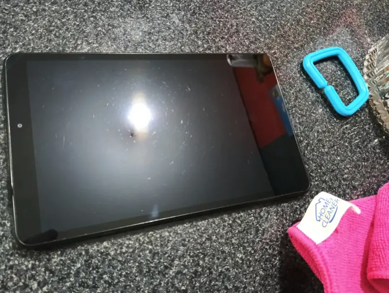 Tablet Samsung Galaxy Tab A en buen estado - 4