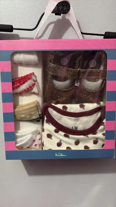 Set de Ropa y Zapatos para Bebé Newborn 0-3M - miniatura 3