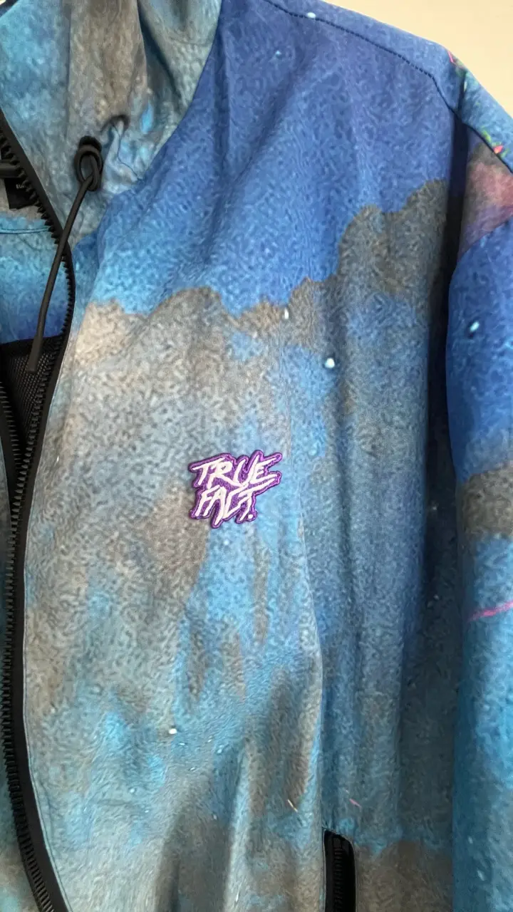 Chaqueta Zara con diseño artístico - 2