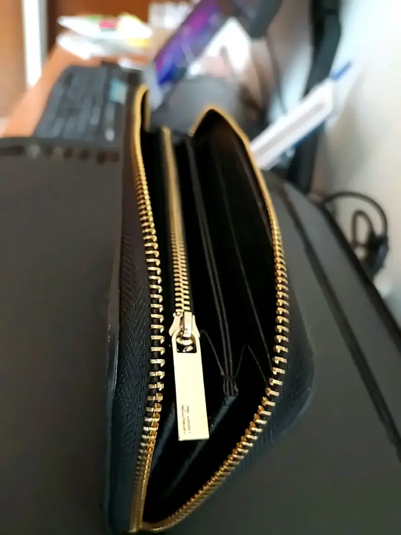 Billetera Gucci Supreme - Colección De Alessandro - 2
