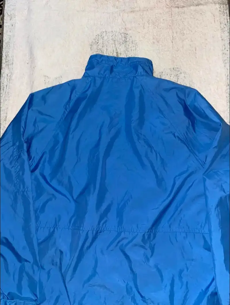 Chaqueta cortaviento - 2