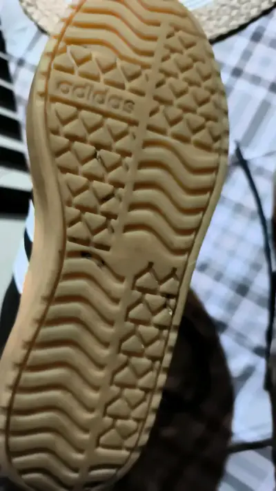 Zapatillas deportivas negras Adidas en buen estado - miniatura 5