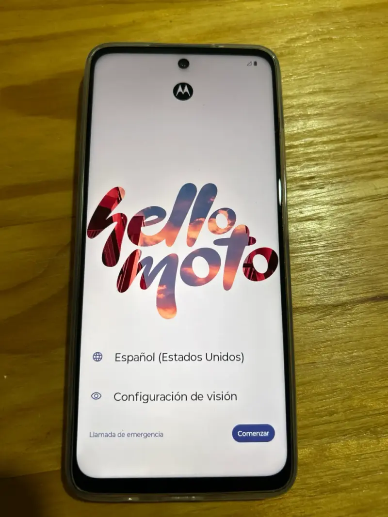 Motorola G35 256GB con doble cámara y funda - 4
