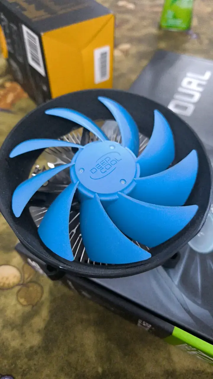 Ventilador de CPU Deepcool azul - 1