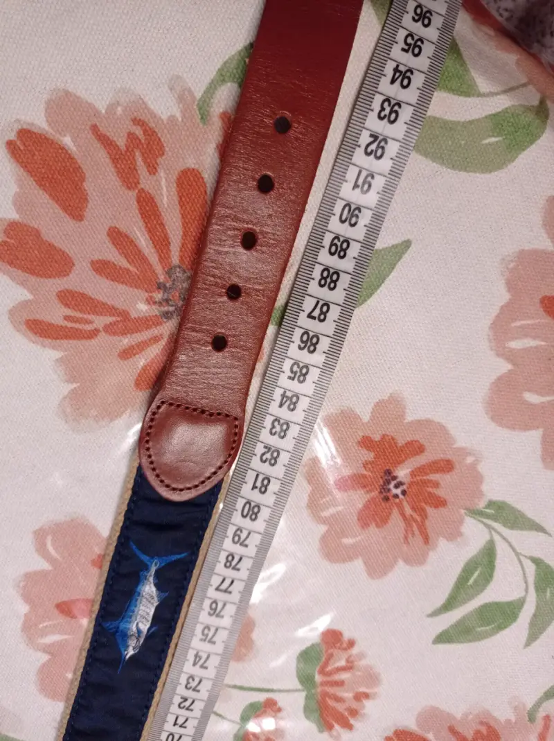 Cinturón de cuero con diseño de pez - 5